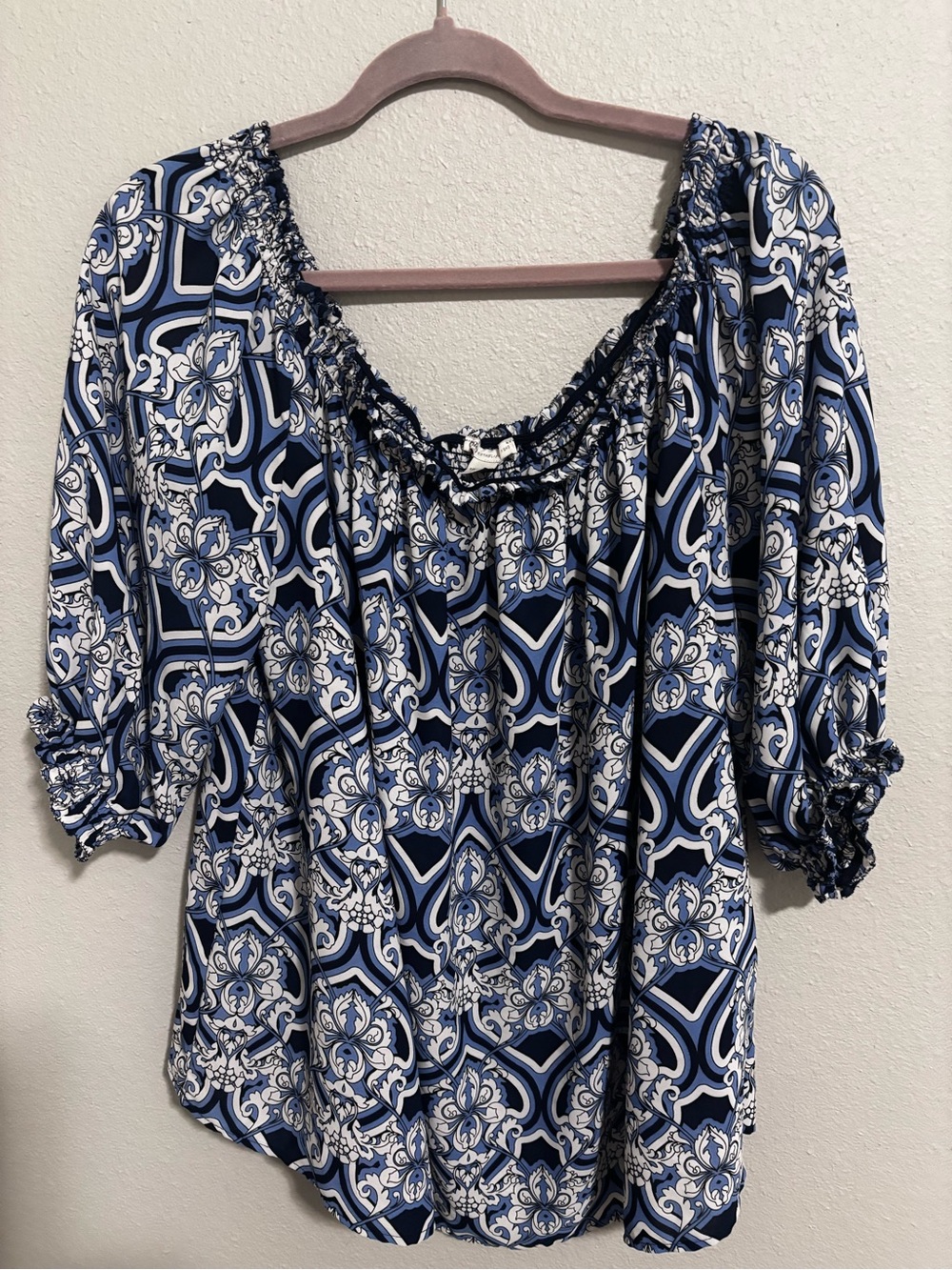 Cato women’s polyester peasant blouse